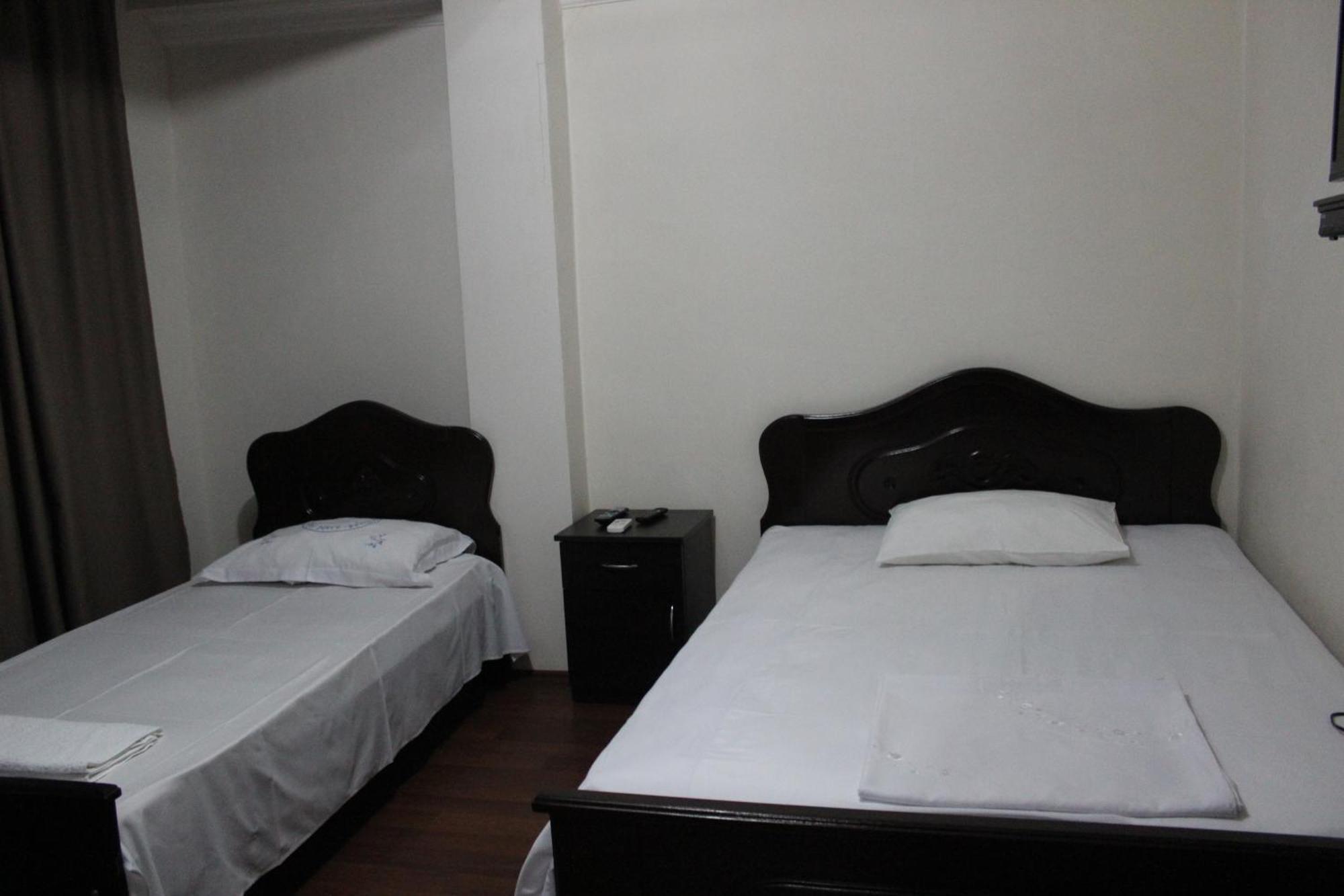 Hotel Peria Batumi Rum bild