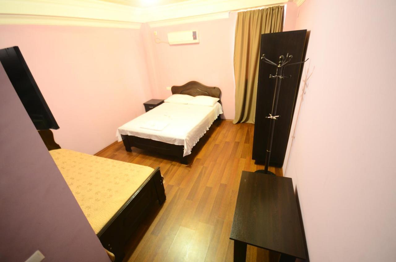 Hotel Peria Batumi Exteriör bild